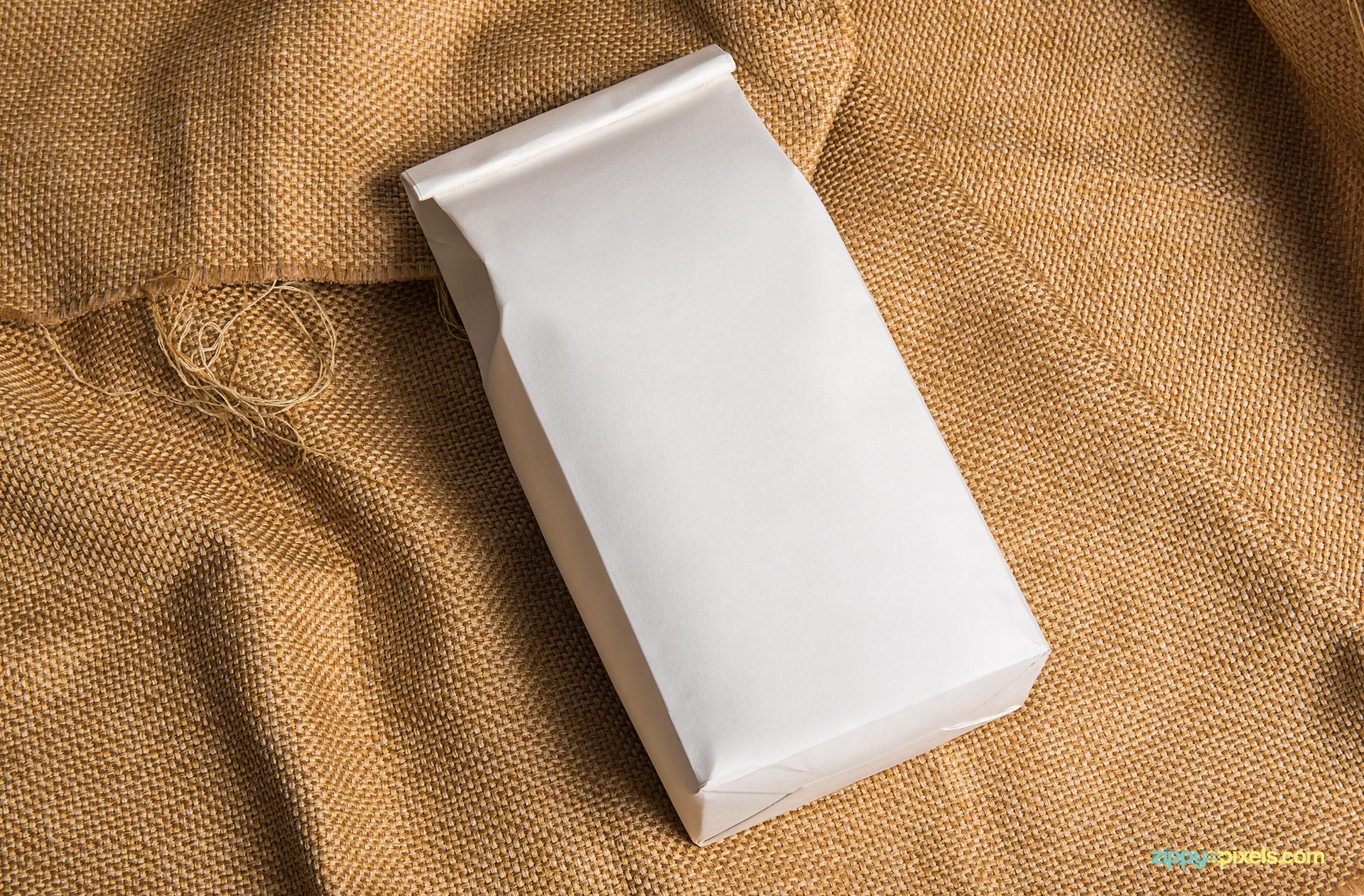 PSD of plain packaging pouch mockup.