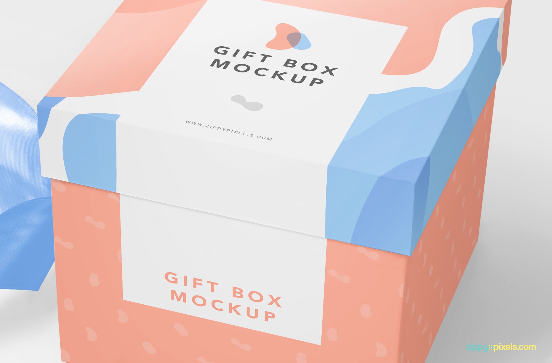 Zoom in view of the customizable gift box.
