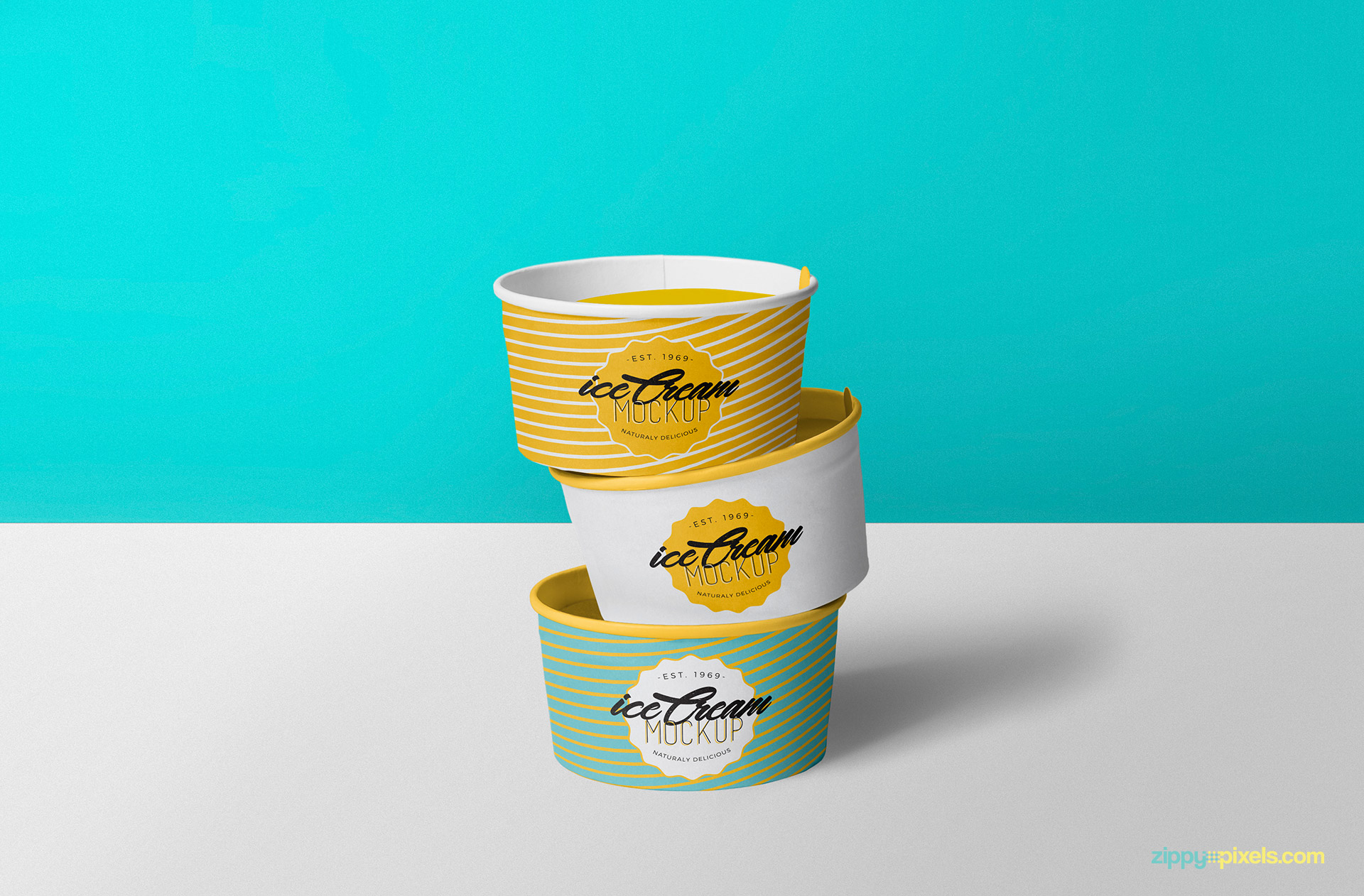 Free ice cream cup mockup.