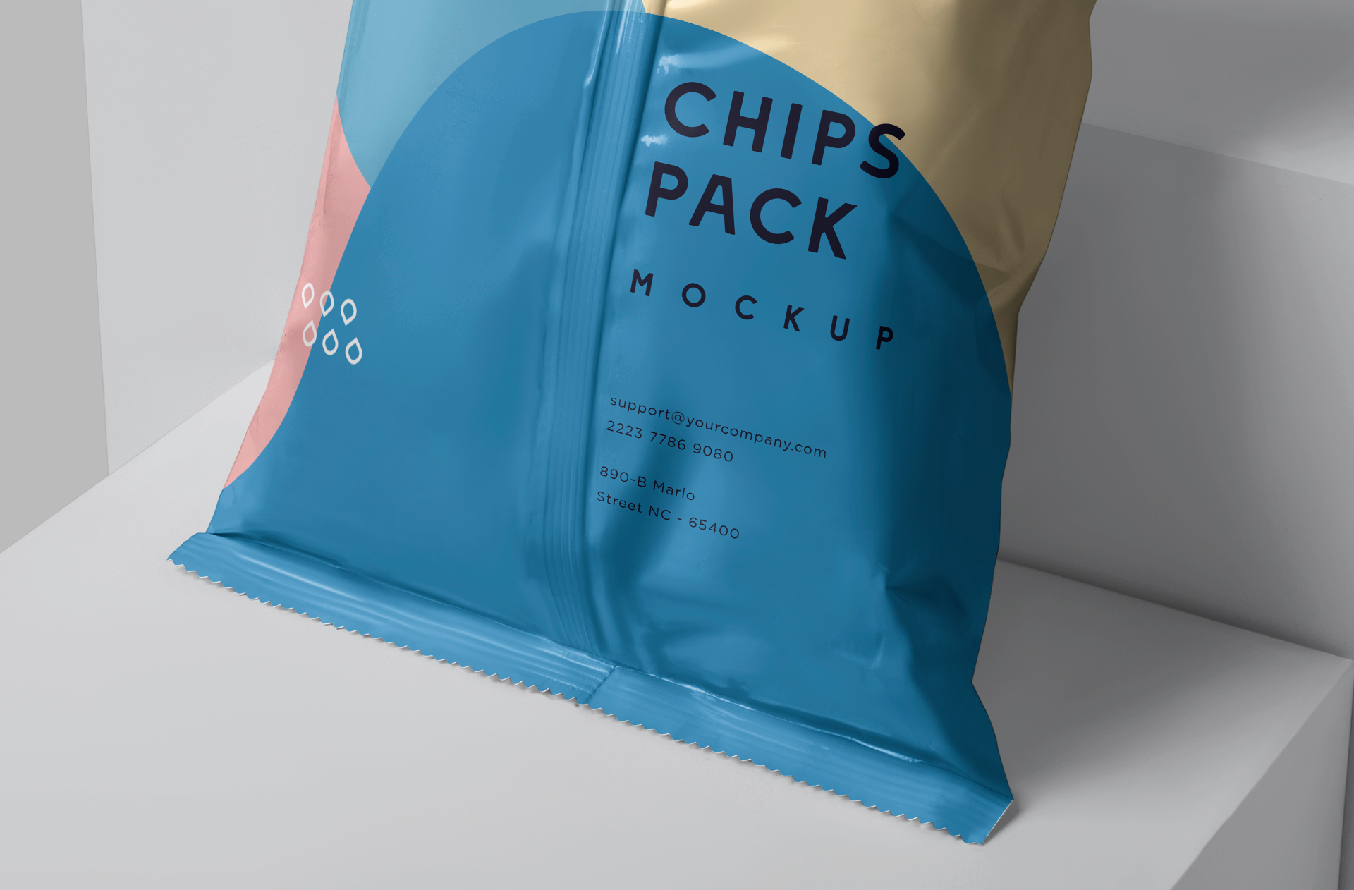chips bag mockup