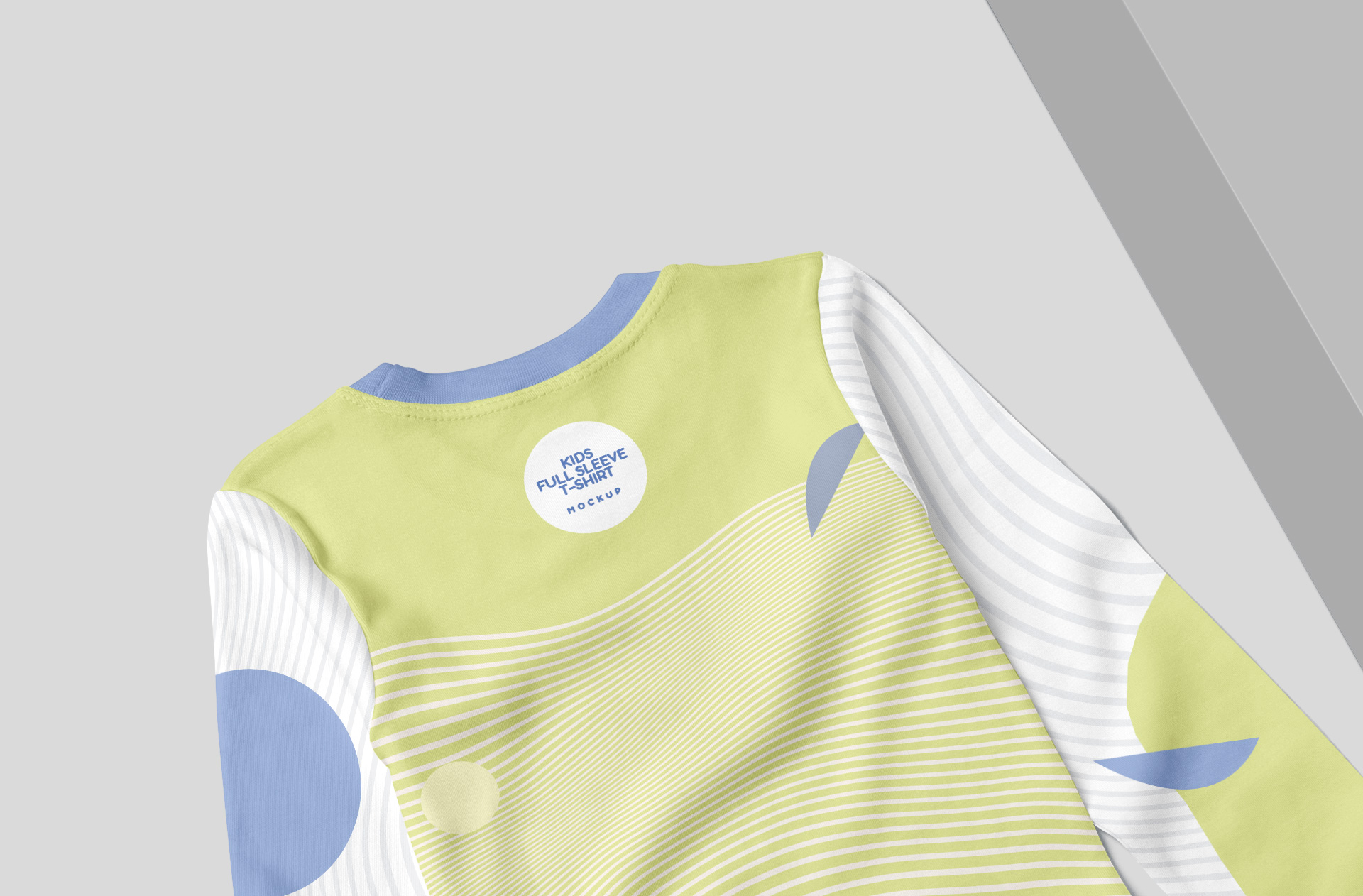 e-commerce t-shirt display
