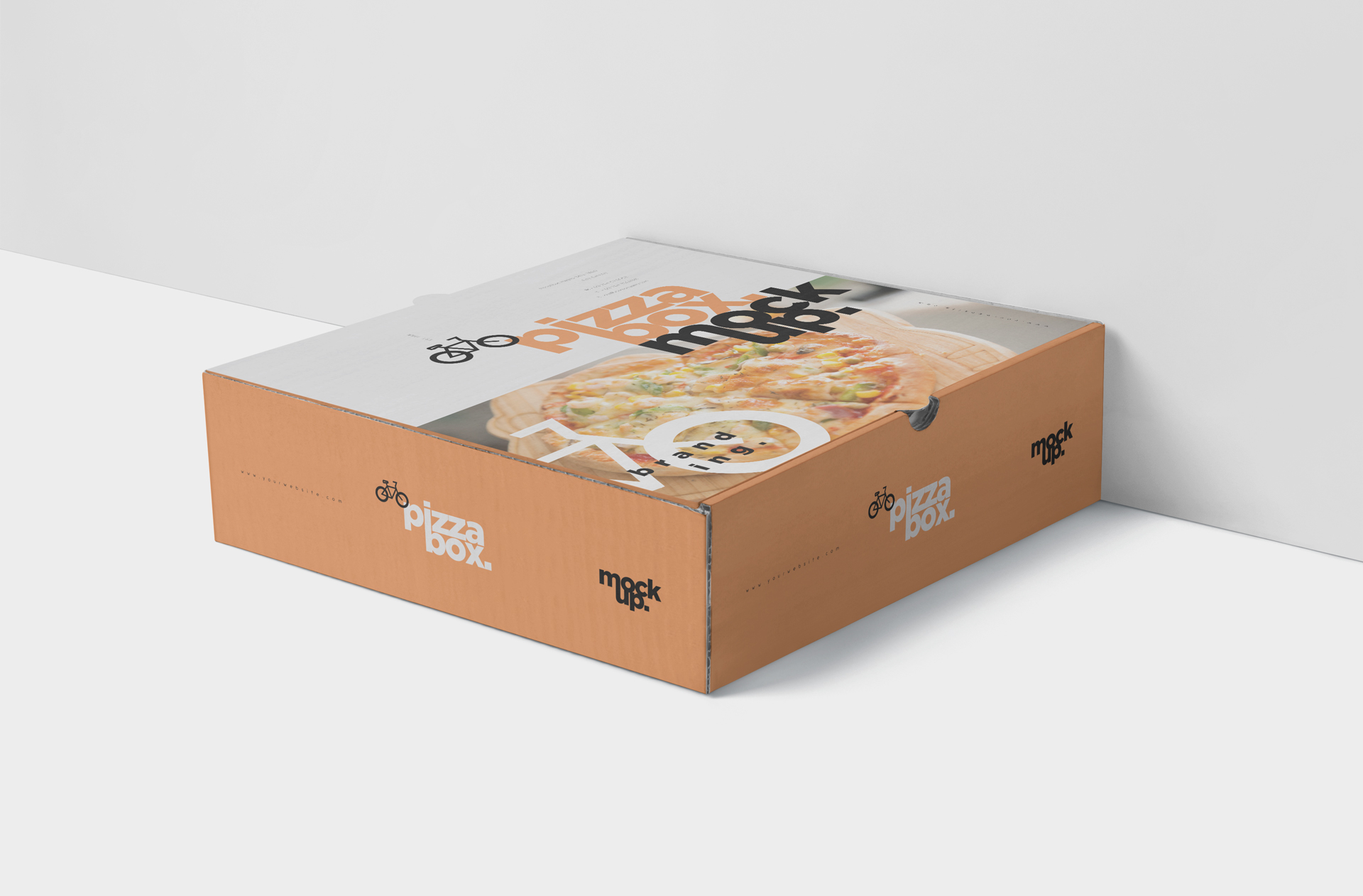 Closed Pizza Box Mock-up – Realistic Food Packaging