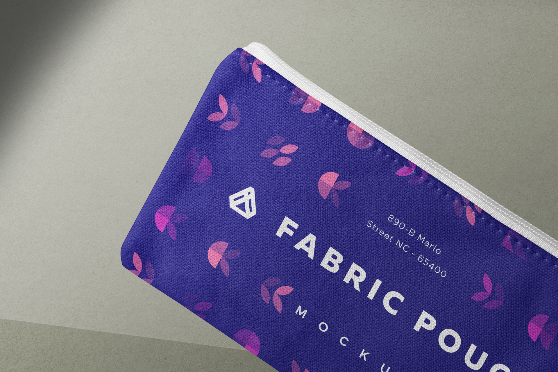branding zipper pouch