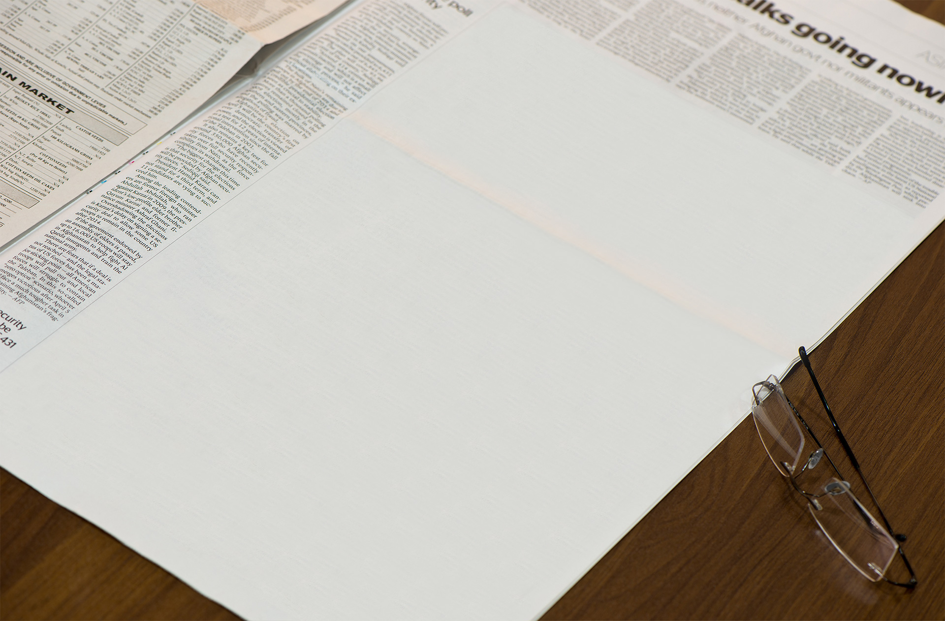 branding newspaper PSD
