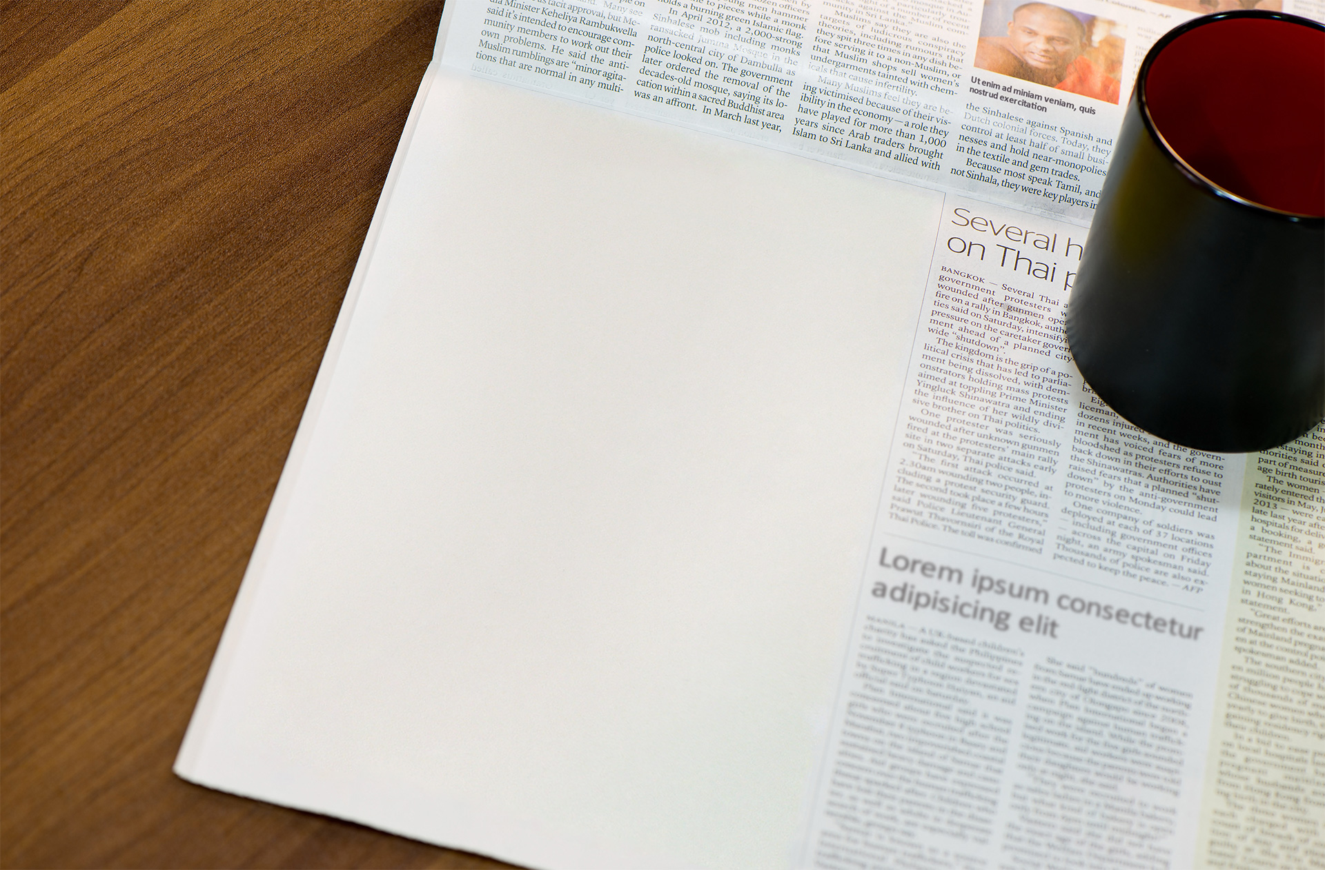 branding newspaper PSD