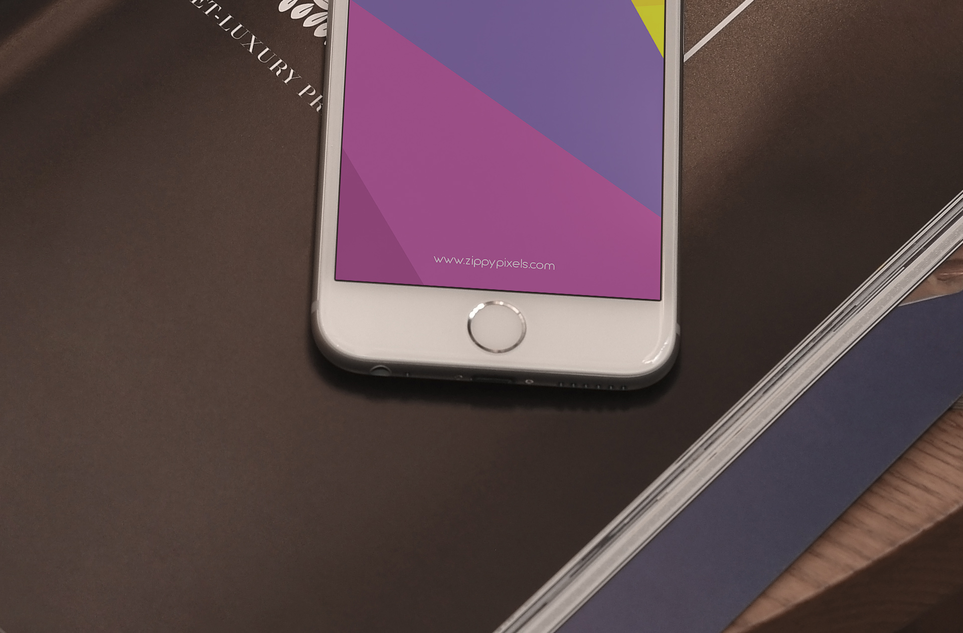 app UI showcase mock-up