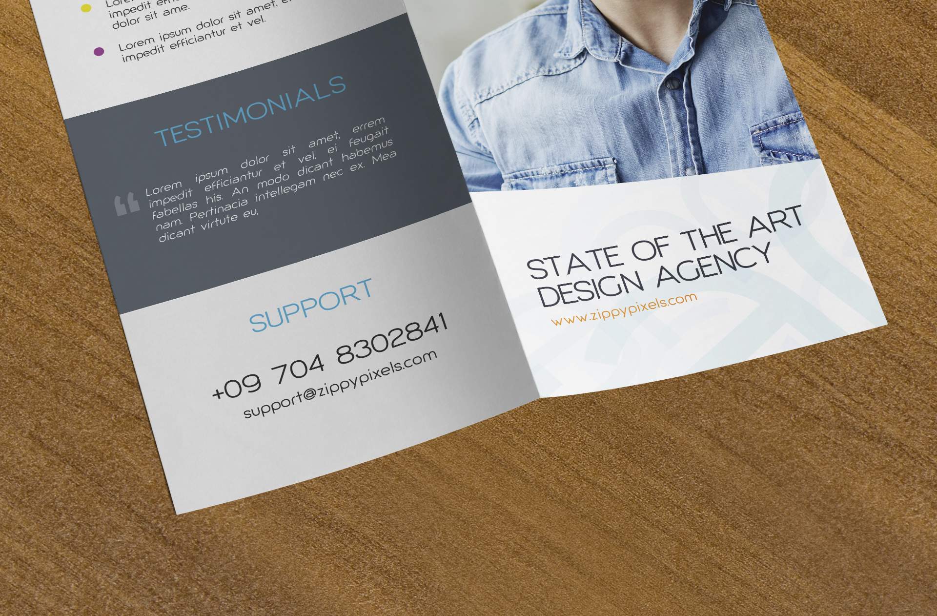 bi-fold brochure mockup