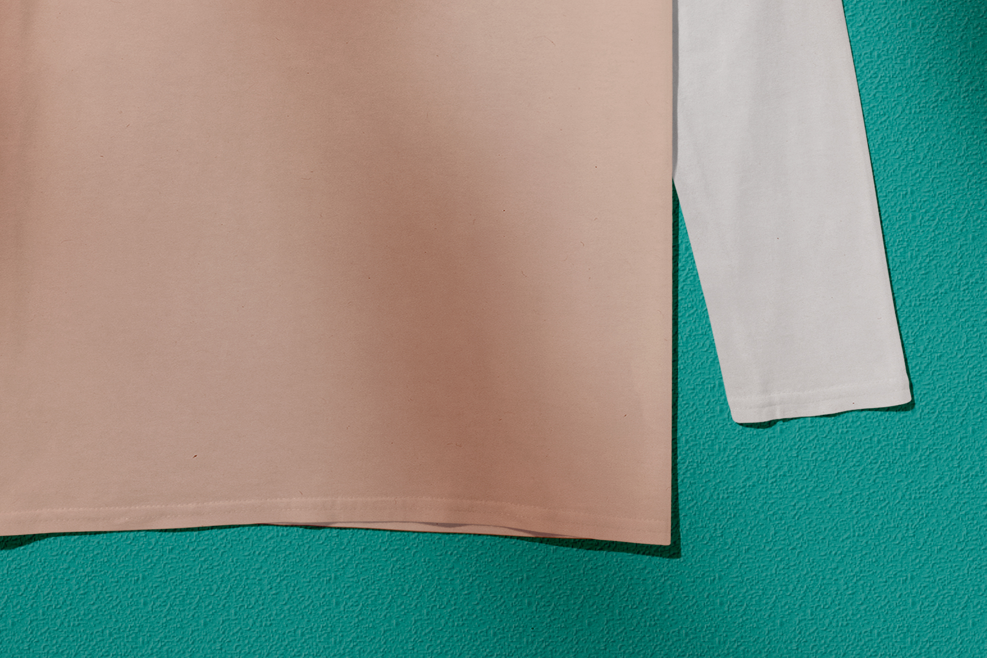 crew neck shirt mock-up